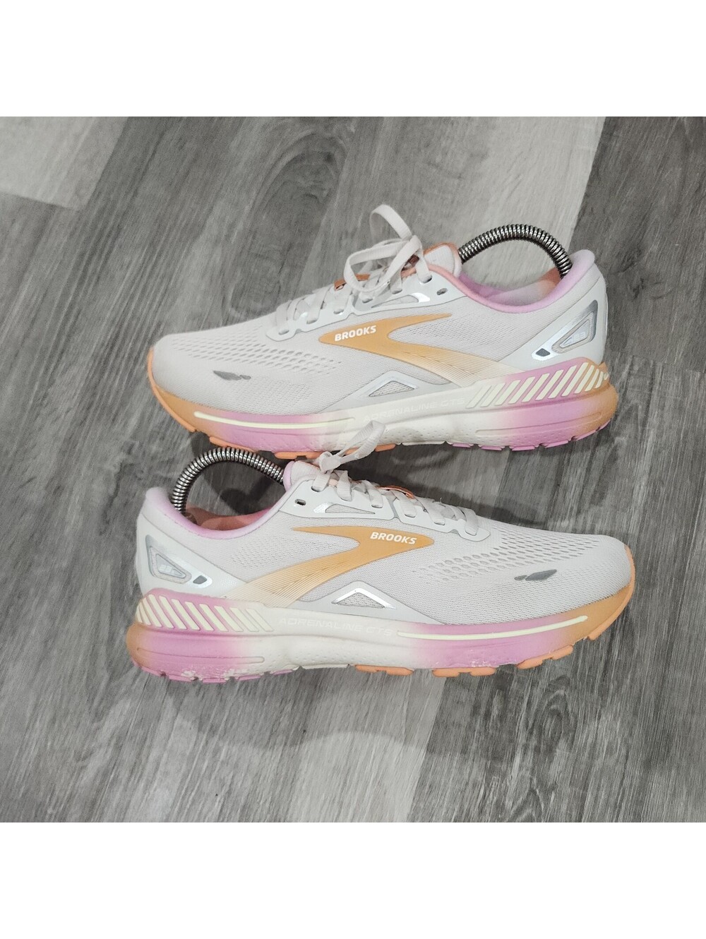Brooks Adrenaline GTS 23 1203811B117 Womens 9B Running Gym Exercise Shoes